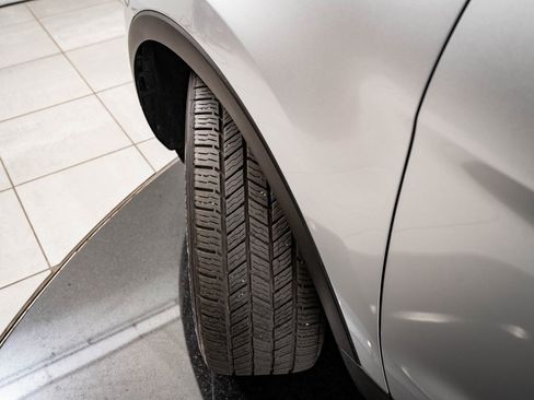 Used 2017 Ford Explorer Platinum image 51