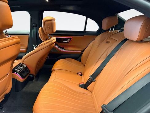 Certified 2023 Mercedes-Benz S 500 4MATIC image 12