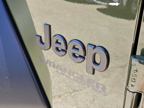 Used 2021 Jeep Wrangler Unlimited Sport AWD/4WD image 30