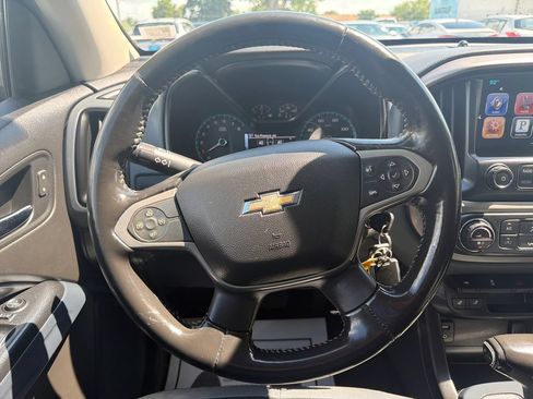 Used 2016 Chevrolet Colorado Z71 RWD image 16