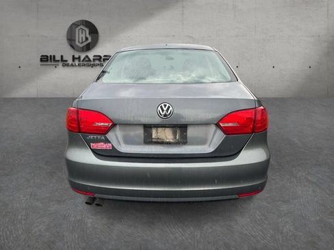 Used 2013 Volkswagen Jetta S FWD image 4