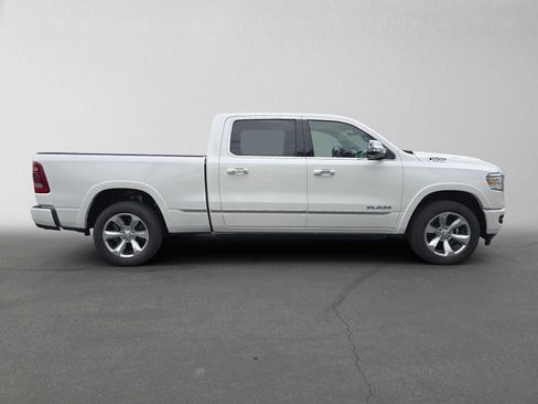 Used 2019 RAM 1500 Limited AWD/4WD image 2