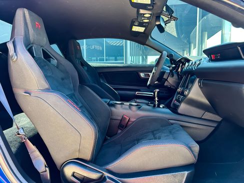 Used 2017 Ford Mustang Shelby GT350R w/ GT350R Equipment Group 920A image 26