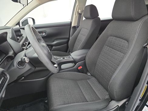 Used 2023 Honda HR-V LX image 14