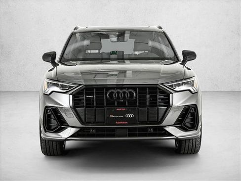 Certified 2025 Audi Q3 2.0T Premium Plus w/ Premium Plus Package image 2