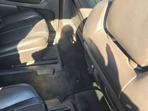 Used 2016 GMC Acadia SLT image 13