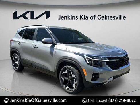 New 2026 Kia Seltos EX FWD image 8