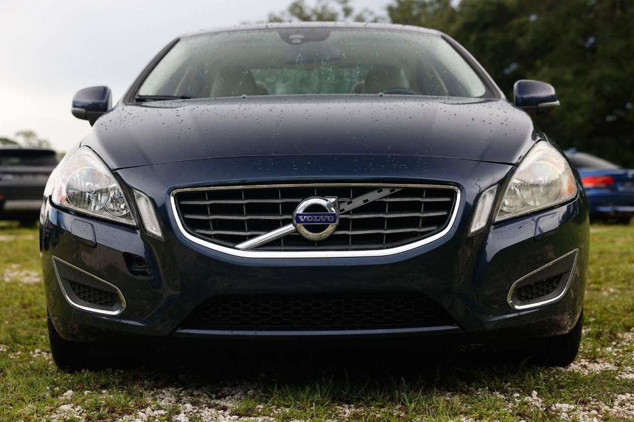 Used 2013 Volvo S60 T5 FWD image 19
