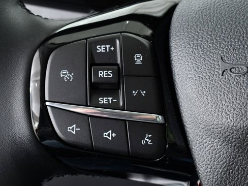 New 2026 Ford Escape SE w/ PHEV Premium Package image 32