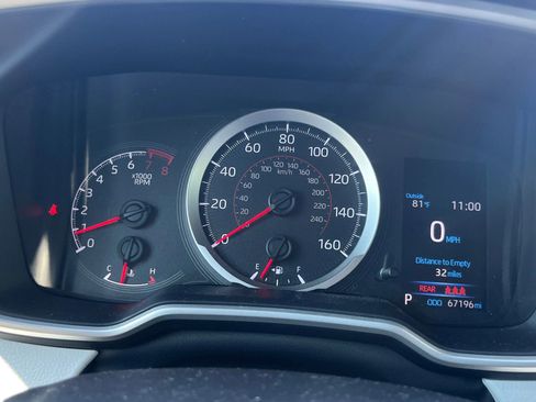 Used 2020 Toyota Corolla SE w/ Carpet Mat Package FWD image 18