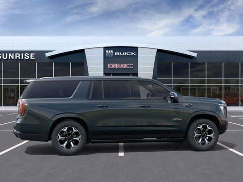 New 2026 GMC Yukon XL AT4 AWD/4WD image 6