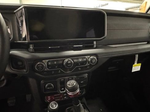 New 2026 Jeep Wrangler Rubicon image 17