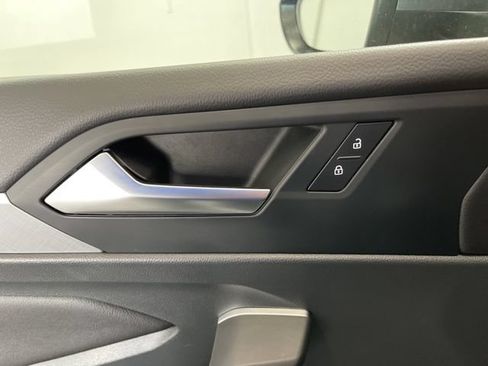 Certified 2023 Volkswagen Jetta SE FWD image 27