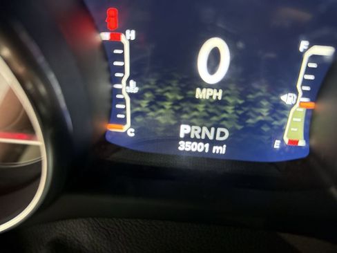 Used 2021 Jeep Wrangler Unlimited Rubicon image 12