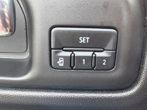 Used 2021 GMC Sierra 1500 SLT w/ SLT Premium Package image 35