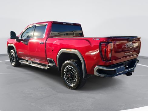 Used 2022 GMC Sierra 2500 SLT w/ X31 Off-Road Package image 7