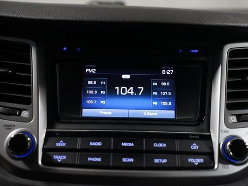 Used 2017 Hyundai Tucson SE image 17