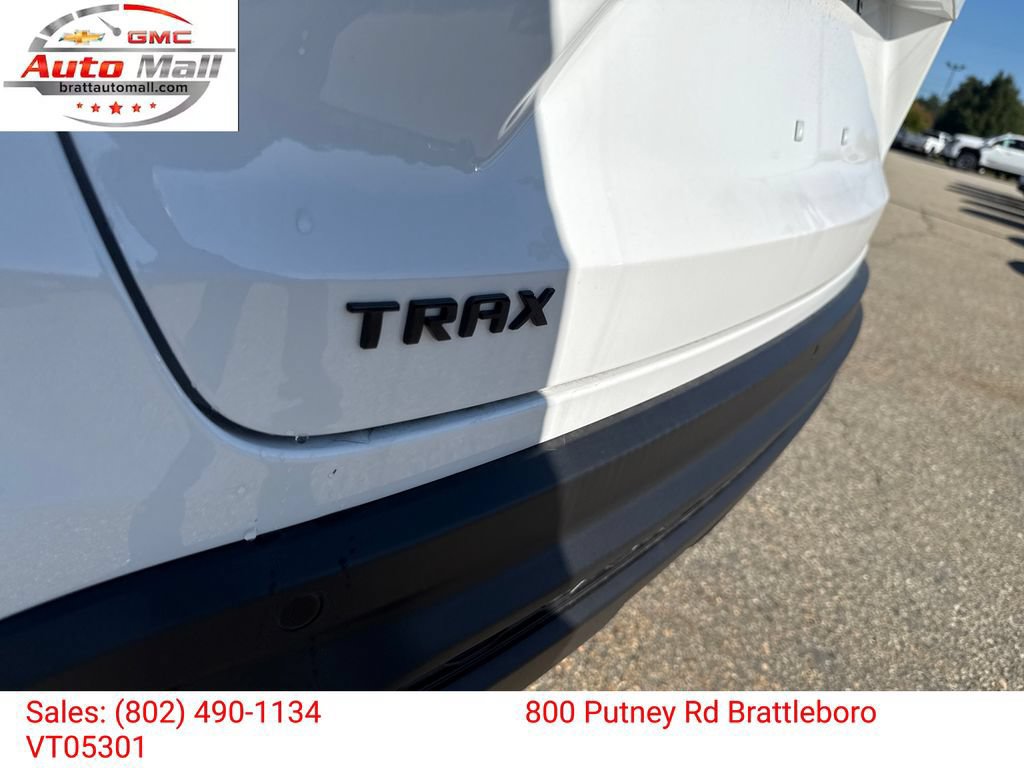 New 2026 Chevrolet Trax LT w/ Driver Confidence Package FWD image 10
