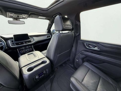 Used 2021 Chevrolet Tahoe LT w/ LT Signature Package image 15