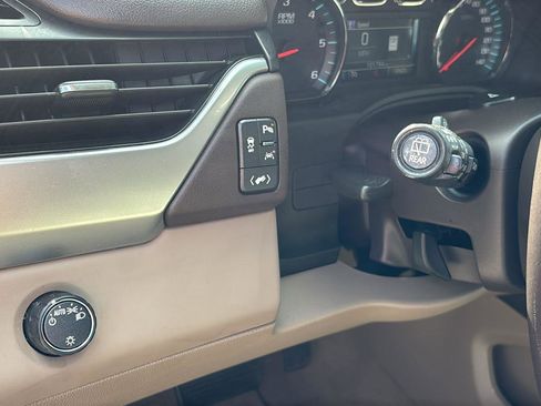 Used 2019 Chevrolet Tahoe LT RWD image 26