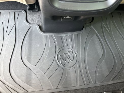 Used 2017 Buick Envision Premium image 24