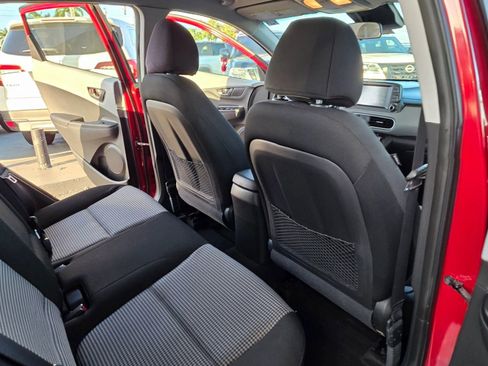 Used 2019 Hyundai Kona SE image 20