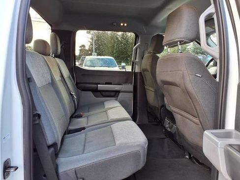 Used 2025 Ford F250 XLT w/ FX4 Off-Road Package AWD/4WD image 9