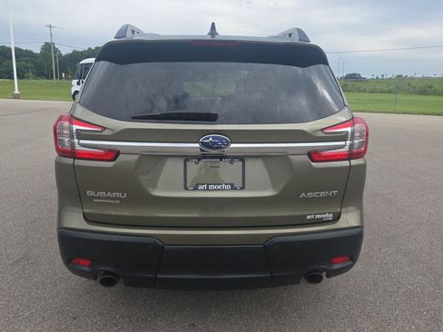 Used 2023 Subaru Ascent Premium w/ Convenience Package AWD/4WD image 4