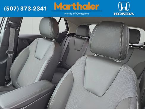 Used 2025 Buick Encore GX Preferred AWD/4WD image 10
