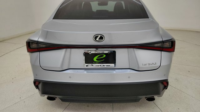 Used 2023 Lexus IS 300 w/ Premium Package RWD image 27