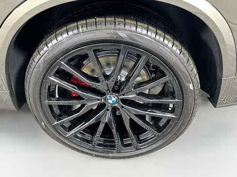 New 2026 BMW X5 sDrive40i image 23