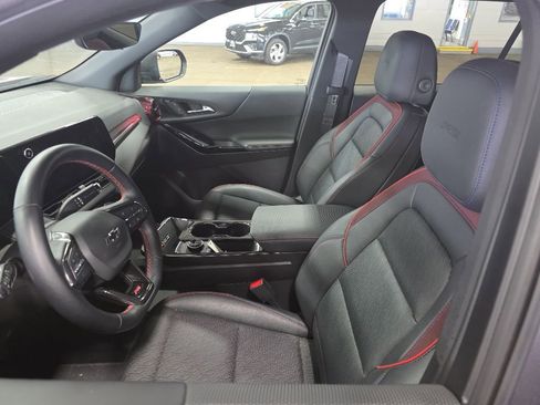 Certified 2025 Chevrolet Equinox RS w/ Safety and Technology Package FWD image 6