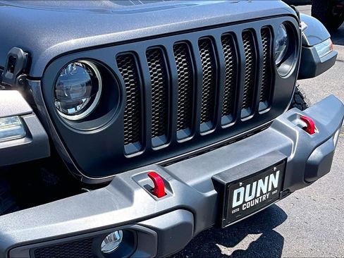 Used 2023 Jeep Wrangler Unlimited Rubicon AWD/4WD image 29
