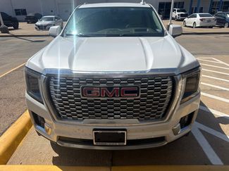Used 2022 GMC Yukon Denali RWD video 2