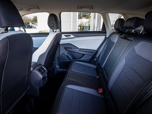 New 2026 Volkswagen Taos SE image 45