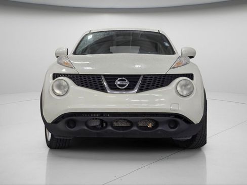 Used 2012 Nissan Juke SV image 3