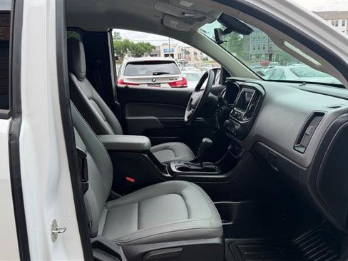 Used 2020 Chevrolet Colorado W/T w/ WT Convenience Package RWD image 12