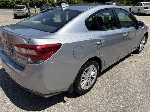 Used 2017 Subaru Impreza 2.0i Premium AWD/4WD image 11