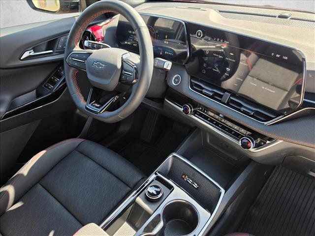 Used 2025 Chevrolet Equinox RS w/ Safety and Technology Package AWD/4WD image 10