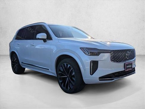 New 2026 Volvo XC90 B6 Plus w/ Protection Package Premier image 7