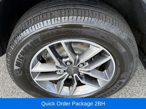 Certified 2020 Jeep Grand Cherokee Limited w/ Luxury Group II AWD/4WD image 13