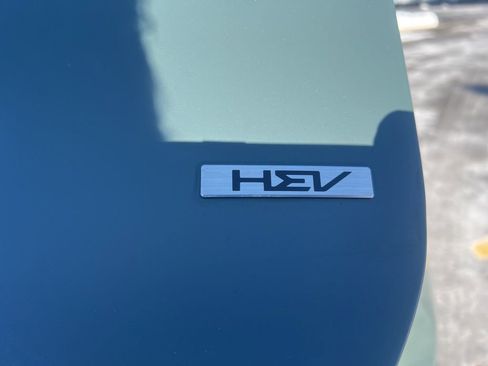 Certified 2023 Kia Niro EX image 31