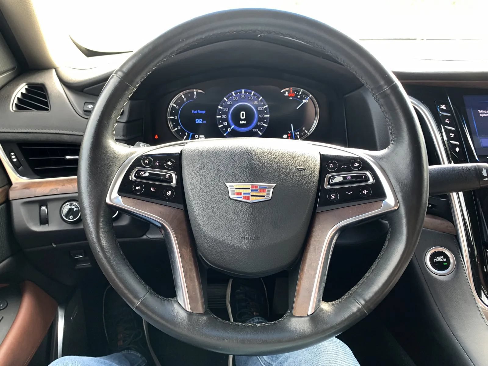 Used 2016 Cadillac Escalade Premium AWD/4WD image 13