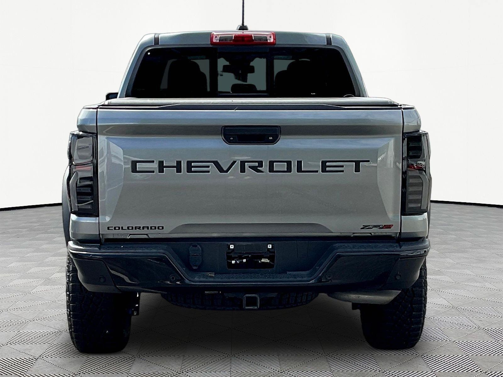 Used 2023 Chevrolet Colorado ZR2 w/ ZR2 Convenience Package III AWD/4WD image 5