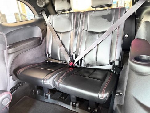 Used 2014 Dodge Durango R/T image 34