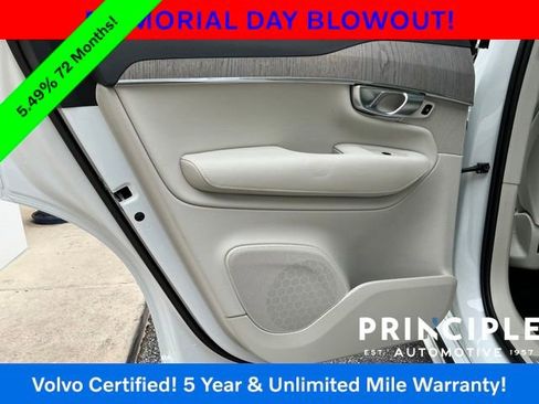 Certified 2024 Volvo XC90 T8 Plus w/ Protection Package Premier AWD/4WD image 32