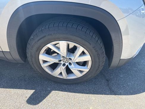 Used 2020 Volkswagen Atlas Cross Sport S FWD image 16