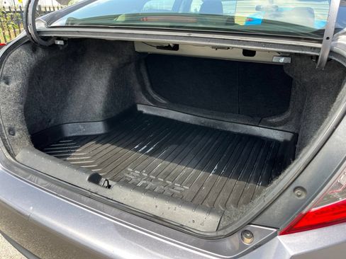 Certified 2017 Honda Civic EX-T image 9