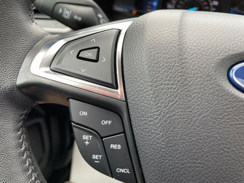 Used 2024 Ford Edge SEL w/ Convenience Package AWD/4WD image 17