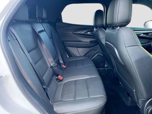 Used 2025 Chevrolet TrailBlazer ACTIV w/ Driver Confidence Package image 25